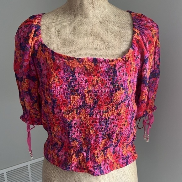 Free People Back On Top Floral Puff Sleeve Crop Top NEW! - Picture 7 of 8